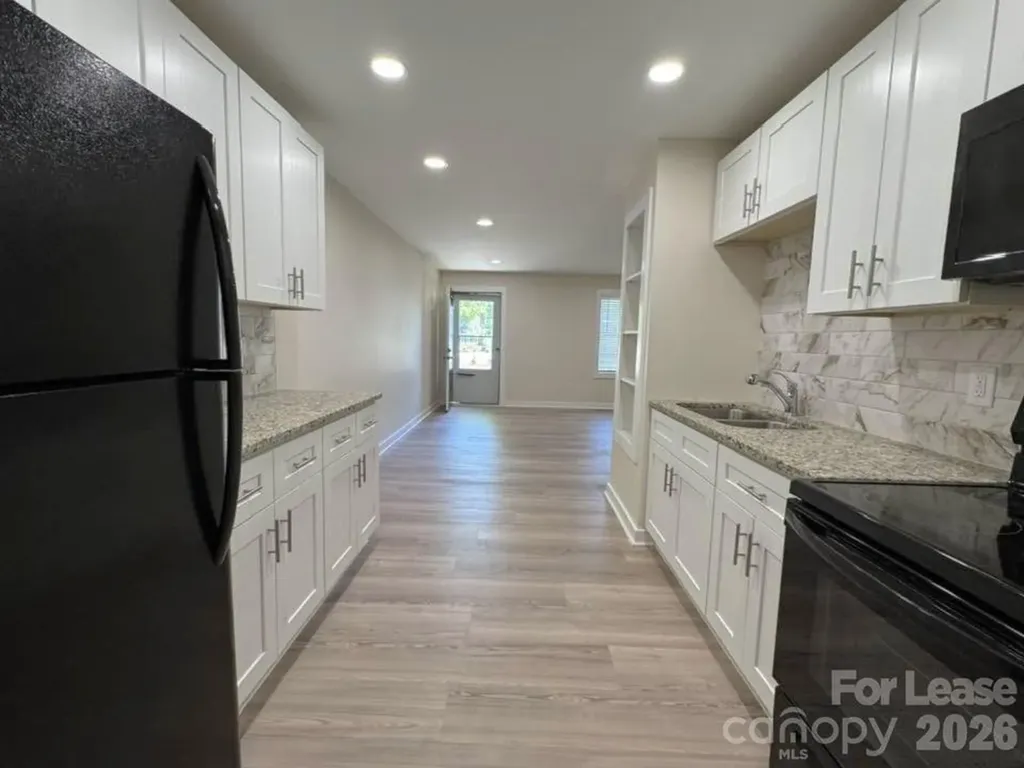 19612 Oak Street Cornelius NC 28031