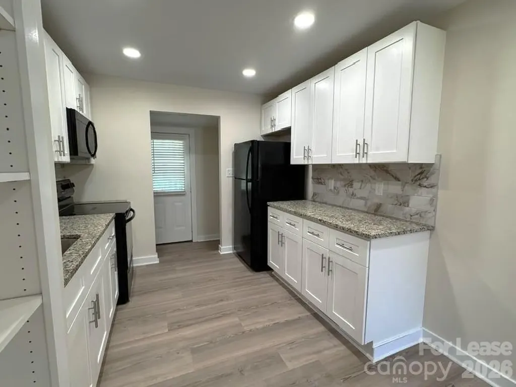 19612 Oak Street Cornelius NC 28031