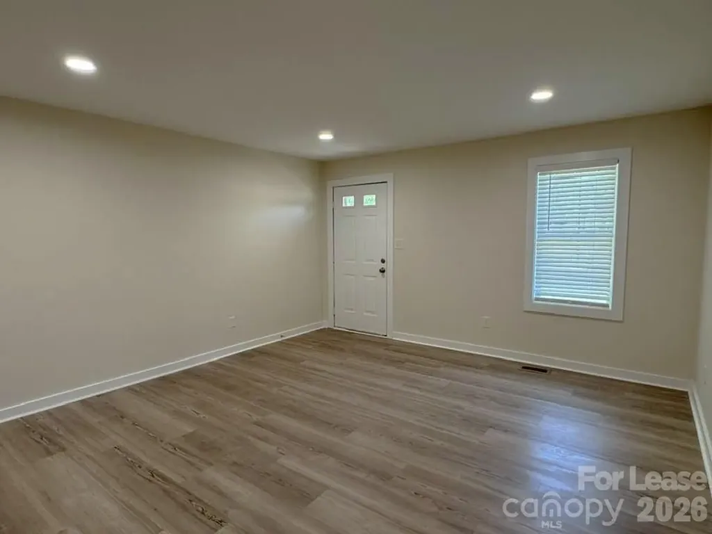19612 Oak Street Cornelius NC 28031