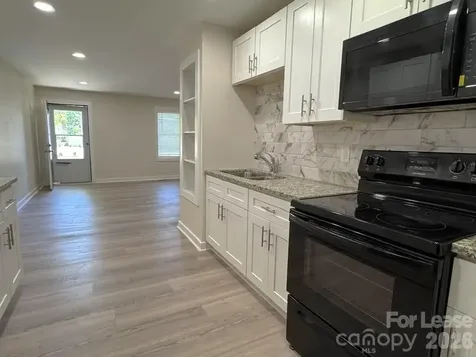19612 Oak Street Cornelius NC 28031