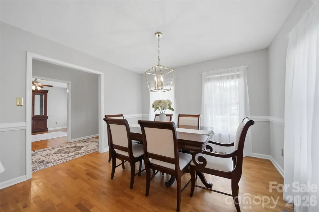 1948 Twin Ponds Drive Hickory NC 28602