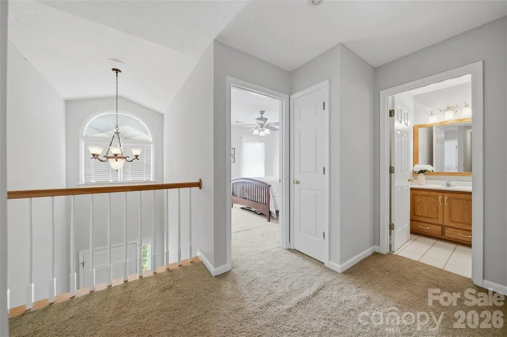 1948 Twin Ponds Drive Hickory NC 28602