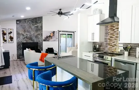 909 Highland Mist Lane Charlotte NC 28215