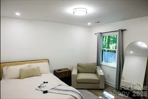 909 Highland Mist Lane Charlotte NC 28215