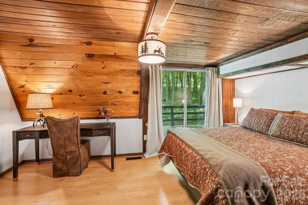 201 Hampton Gap Drive Mars Hill NC 28754