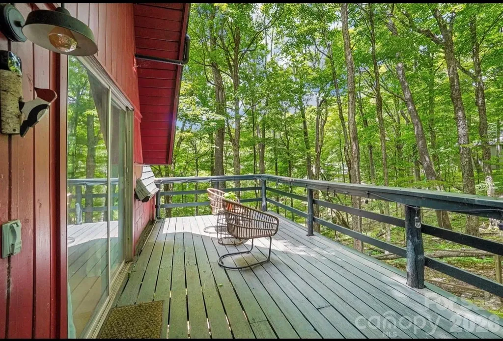 201 Hampton Gap Drive Mars Hill NC 28754