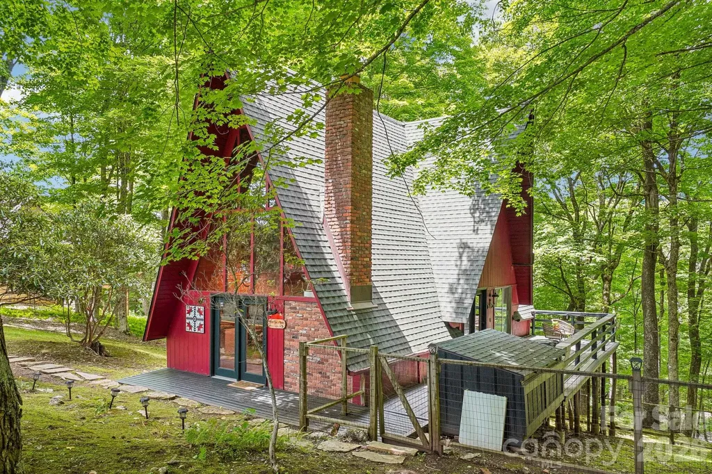 201 Hampton Gap Drive Mars Hill NC 28754