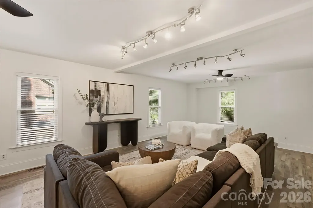 7205 Watersreach Lane Charlotte NC 28277