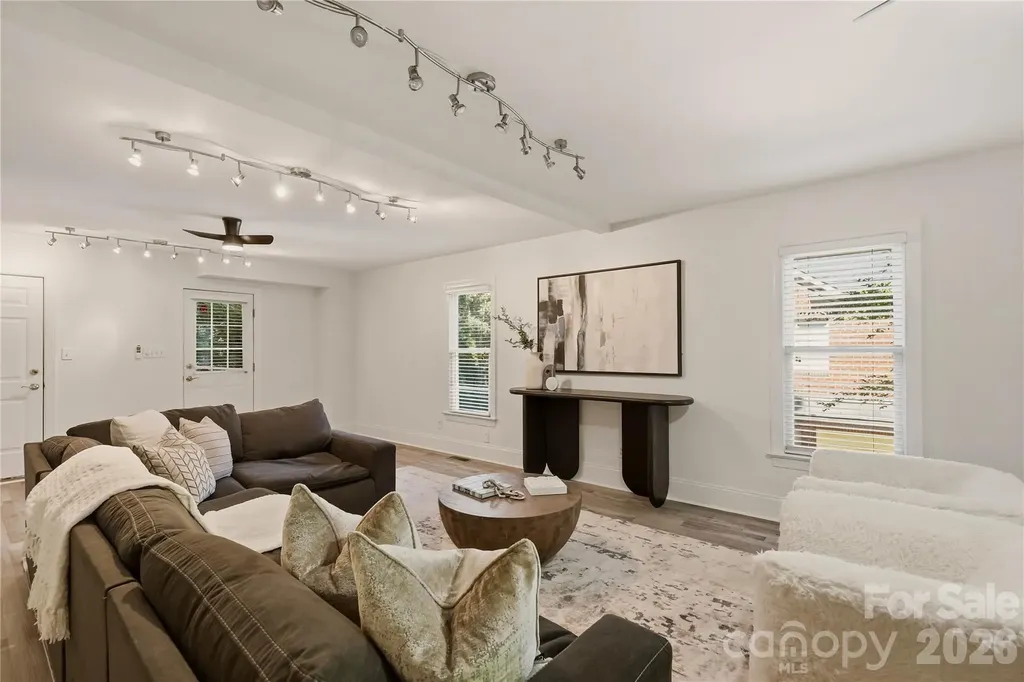 7205 Watersreach Lane Charlotte NC 28277
