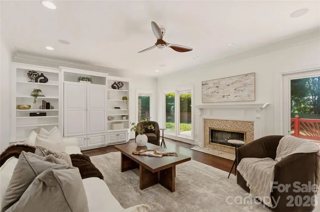 7205 Watersreach Lane Charlotte NC 28277