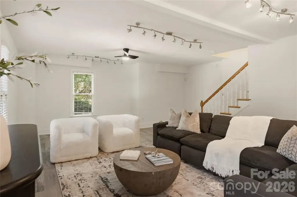 7205 Watersreach Lane Charlotte NC 28277