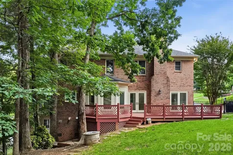 7205 Watersreach Lane Charlotte NC 28277