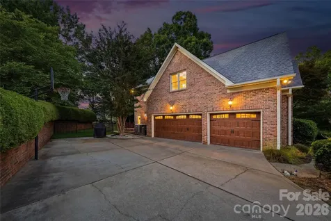 7205 Watersreach Lane Charlotte NC 28277