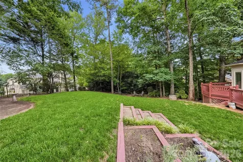 7205 Watersreach Lane Charlotte NC 28277