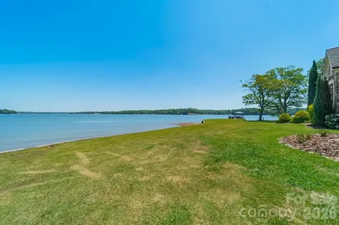 5204 Masons Ferry Road Clover SC 29710