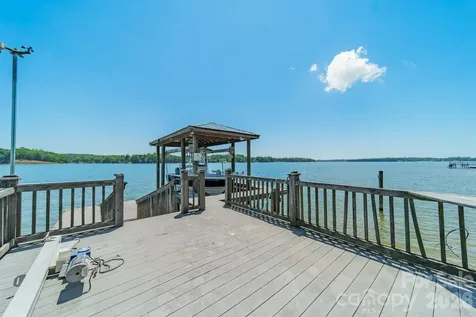 5204 Masons Ferry Road Clover SC 29710