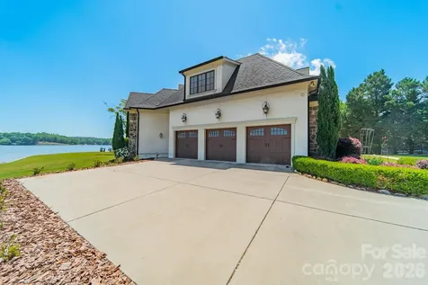 5204 Masons Ferry Road Clover SC 29710