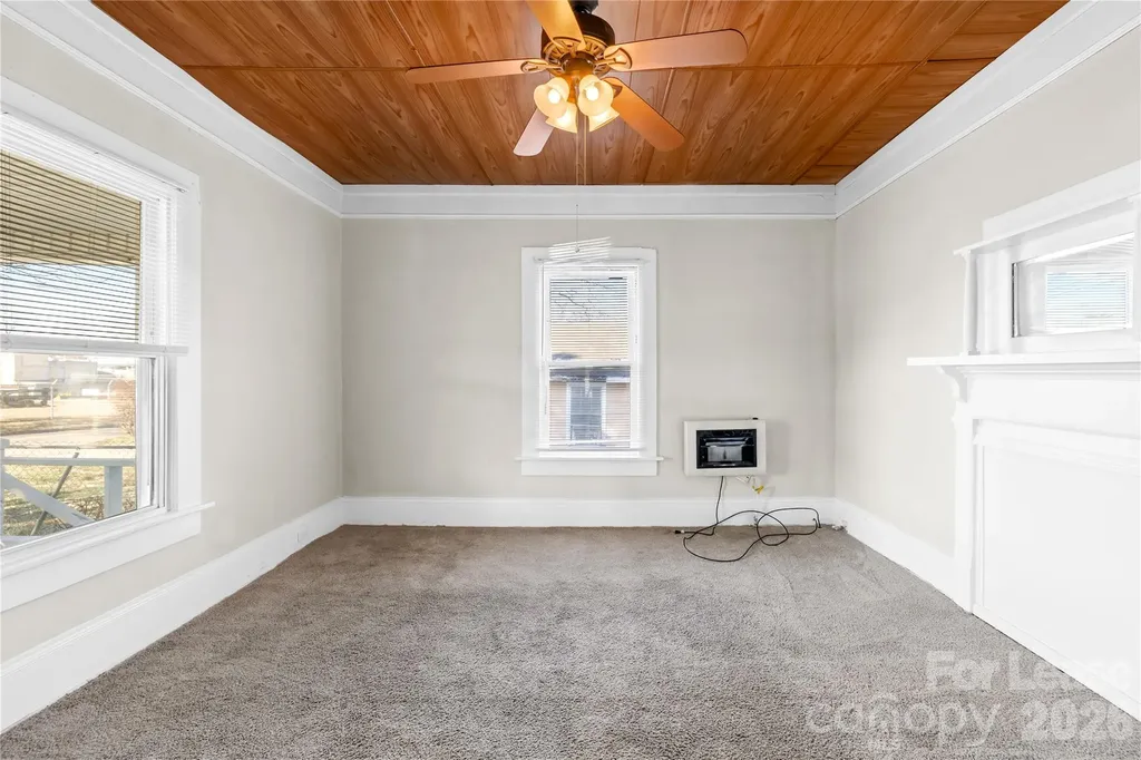 257 Jefferson Street Statesville NC 28677