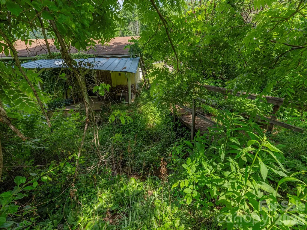 5622 Dutch Cove Road Canton NC 28716