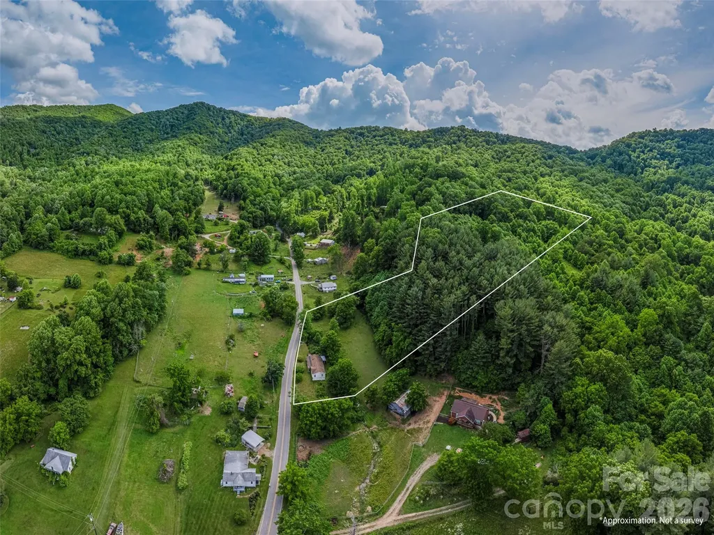 5622 Dutch Cove Road Canton NC 28716