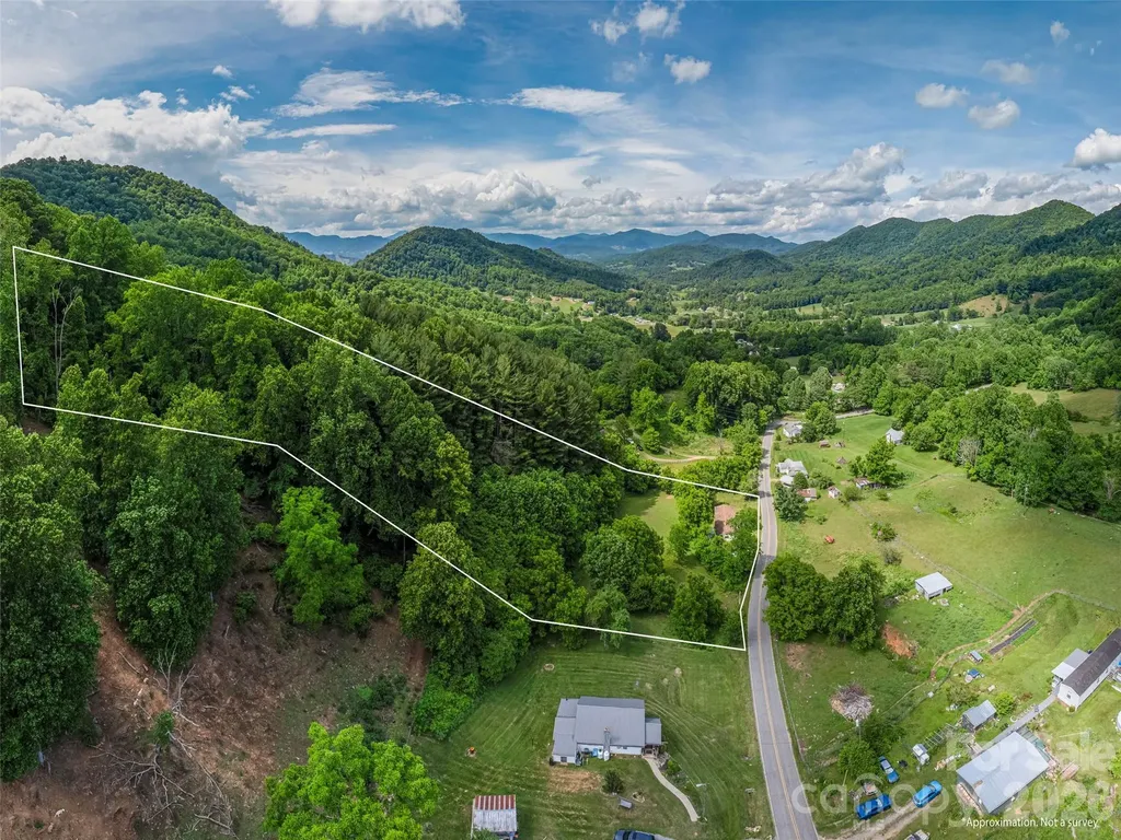 5622 Dutch Cove Road Canton NC 28716