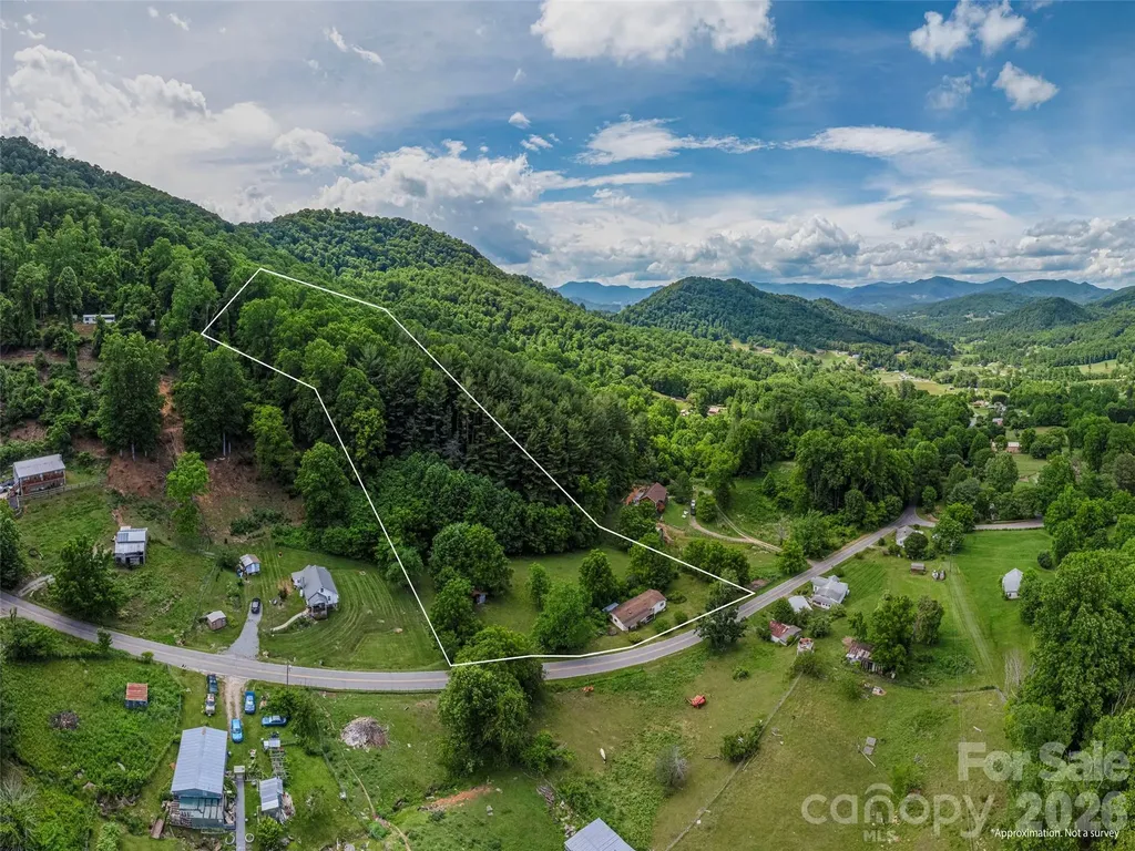 5622 Dutch Cove Road Canton NC 28716