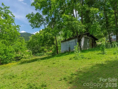 5622 Dutch Cove Road Canton NC 28716
