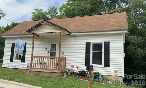 358 Nesbit Avenue Mooresville NC 28115