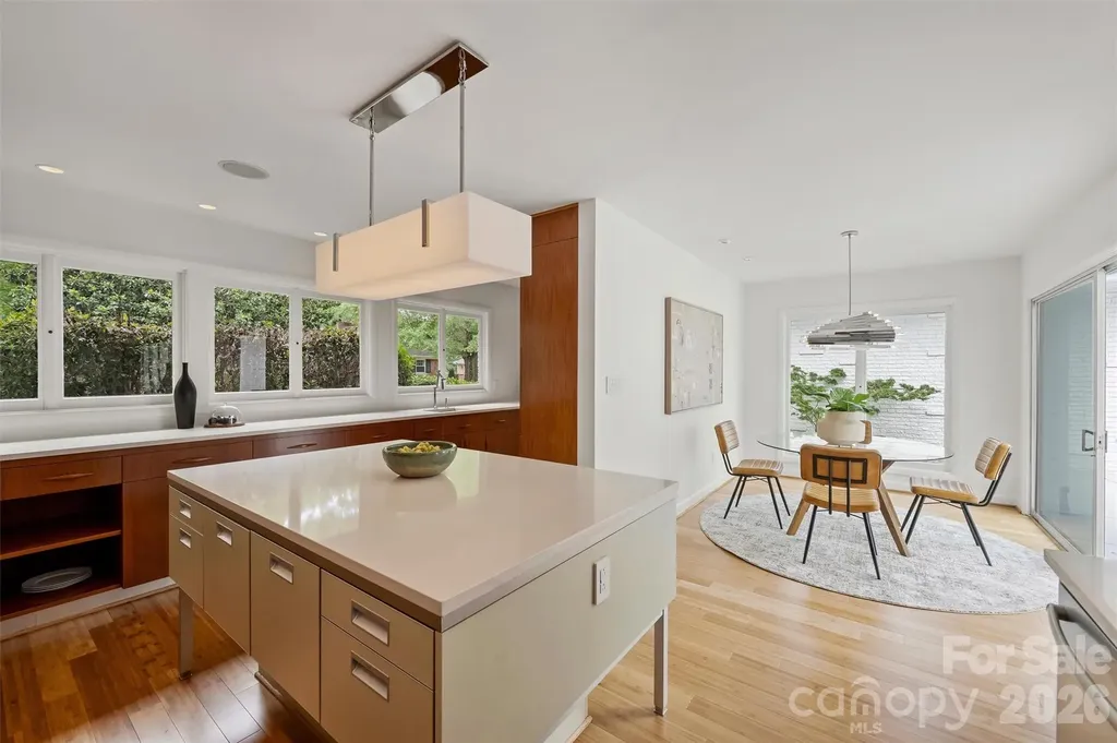 1818 Cloister Drive Charlotte NC 28211