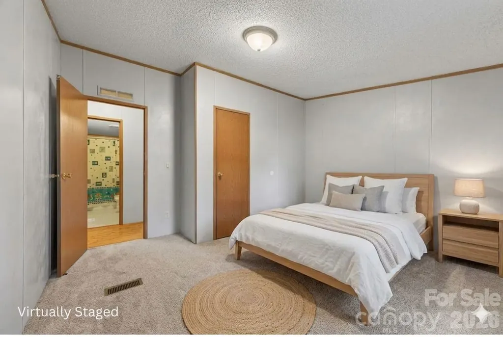 403 Doliver Drive Horse Shoe NC 28742