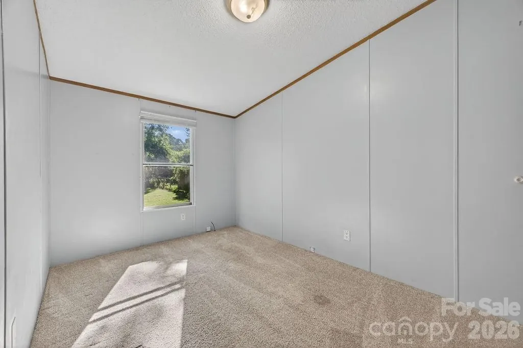403 Doliver Drive Horse Shoe NC 28742