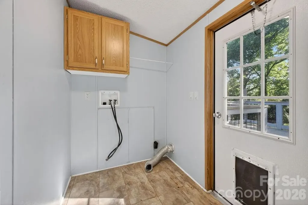 403 Doliver Drive Horse Shoe NC 28742