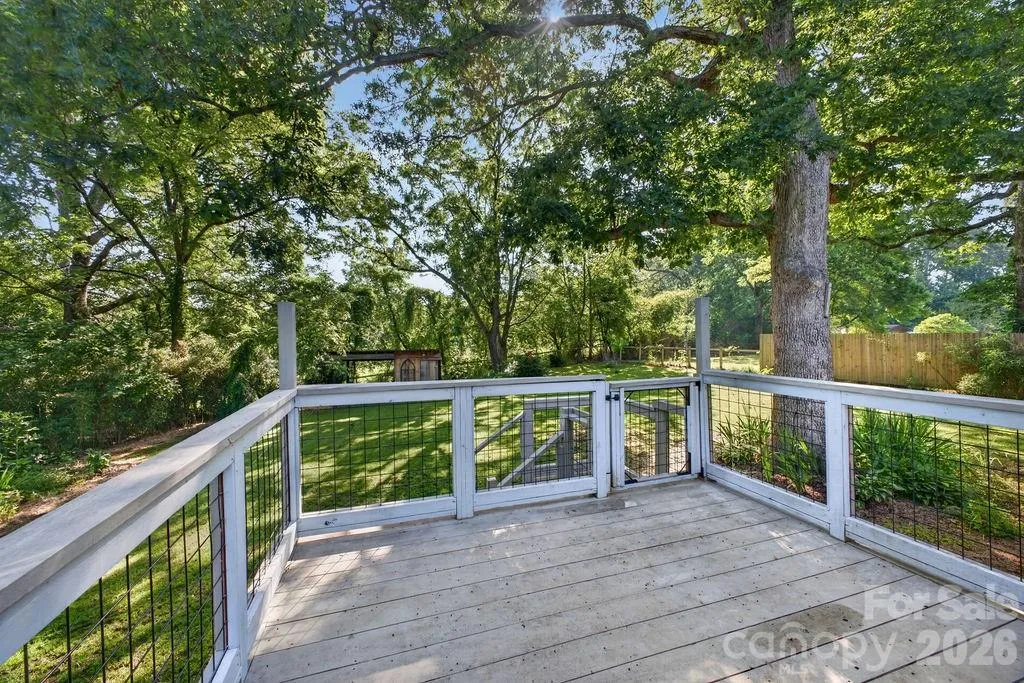 403 Doliver Drive Horse Shoe NC 28742