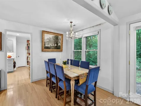 52 Melody Lane Saluda NC 28773