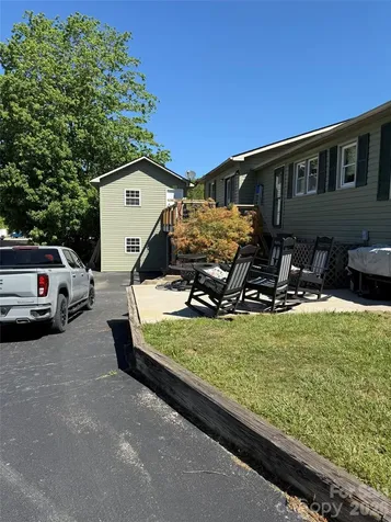 102 Phillips Road Spruce Pine NC 28777