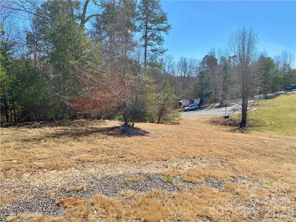 111 Cotswold Court Statesville NC 28677