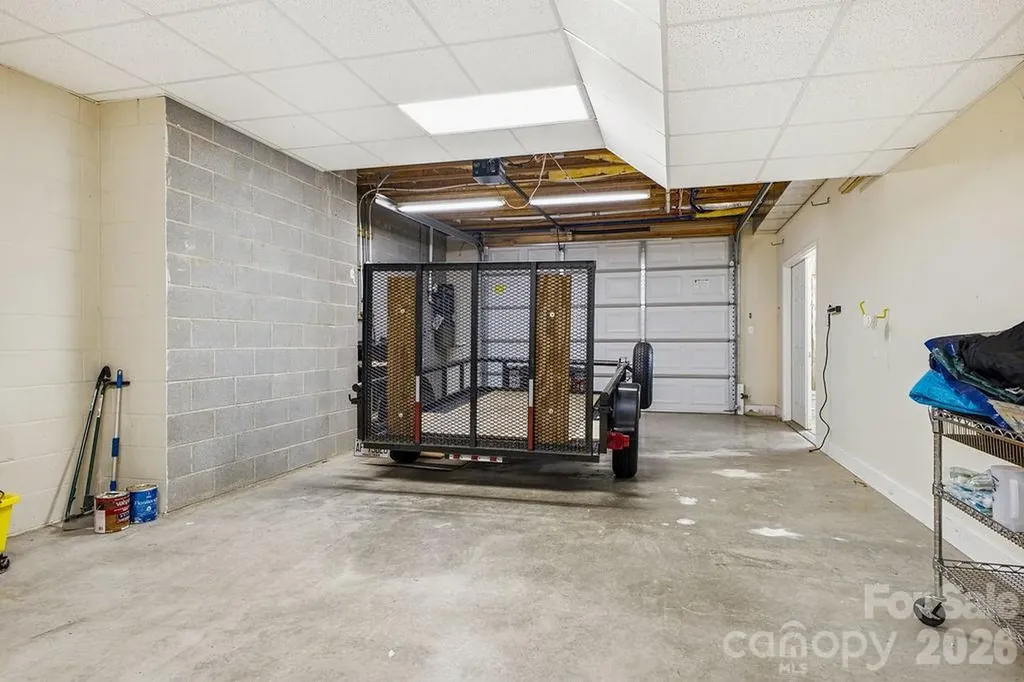 3121 Cove Loop Road Hendersonville NC 28739