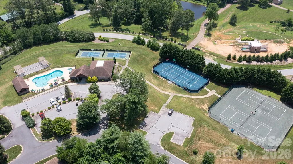 3121 Cove Loop Road Hendersonville NC 28739