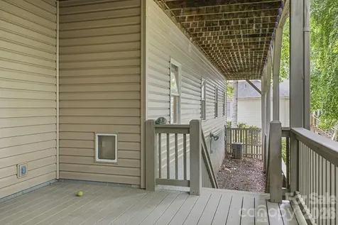 3121 Cove Loop Road Hendersonville NC 28739