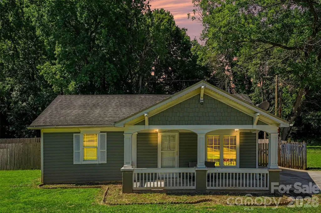 1101 Choyce Avenue Charlotte NC 28217
