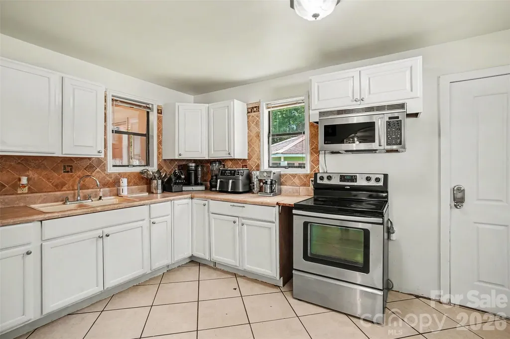 1101 Choyce Avenue Charlotte NC 28217