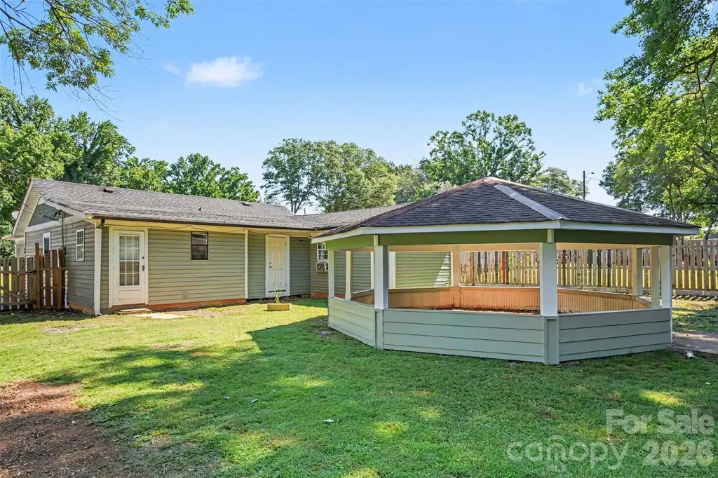 1101 Choyce Avenue Charlotte NC 28217