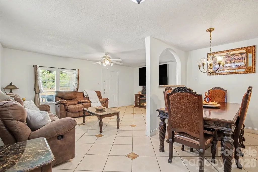 1101 Choyce Avenue Charlotte NC 28217