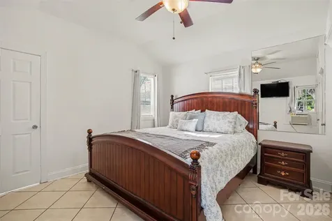 1101 Choyce Avenue Charlotte NC 28217
