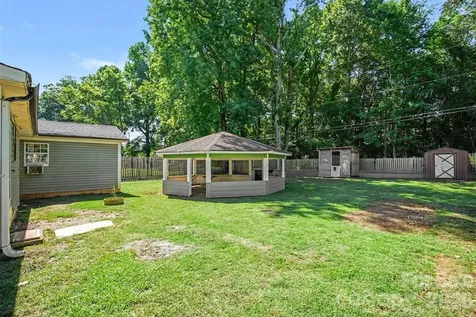 1101 Choyce Avenue Charlotte NC 28217