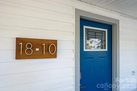 18 Oteen Park Place Asheville NC 28805