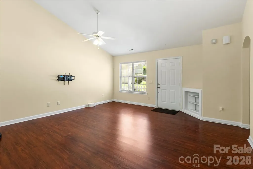 1303 Long Grass Court Charlotte NC 28216