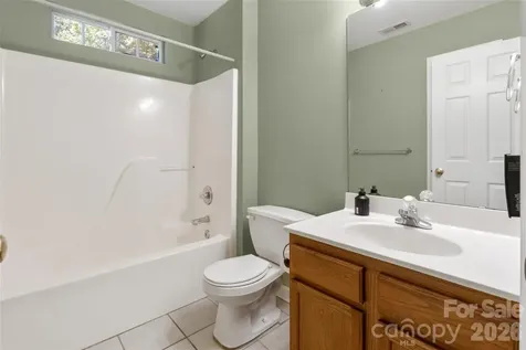 1303 Long Grass Court Charlotte NC 28216