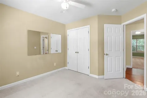 1303 Long Grass Court Charlotte NC 28216