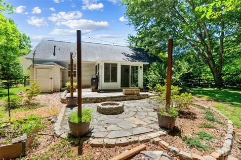 1303 Long Grass Court Charlotte NC 28216